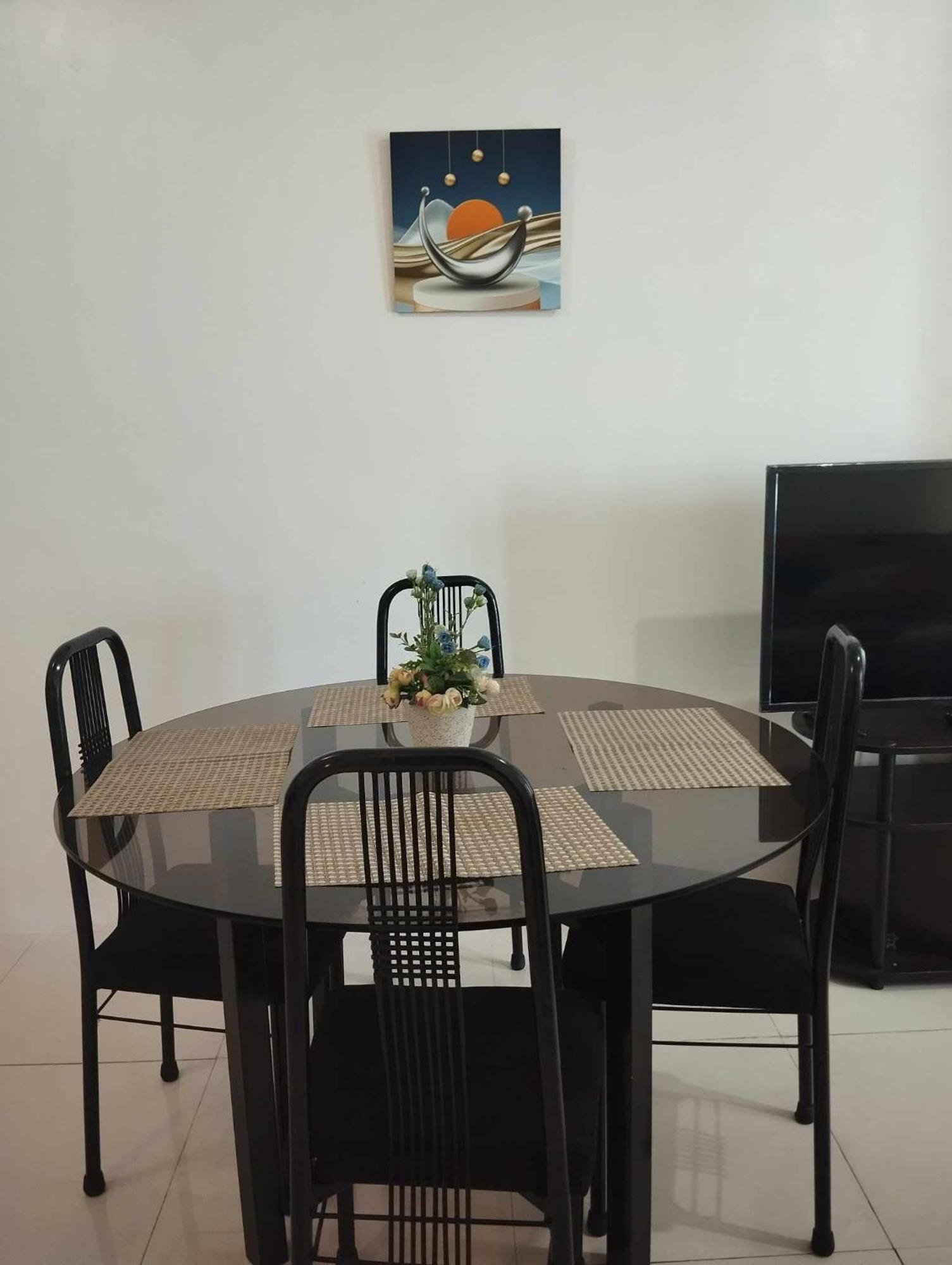 Roxas Blvd Stunning Studio Condo Near Us Embassy マニラ市 エクステリア 写真