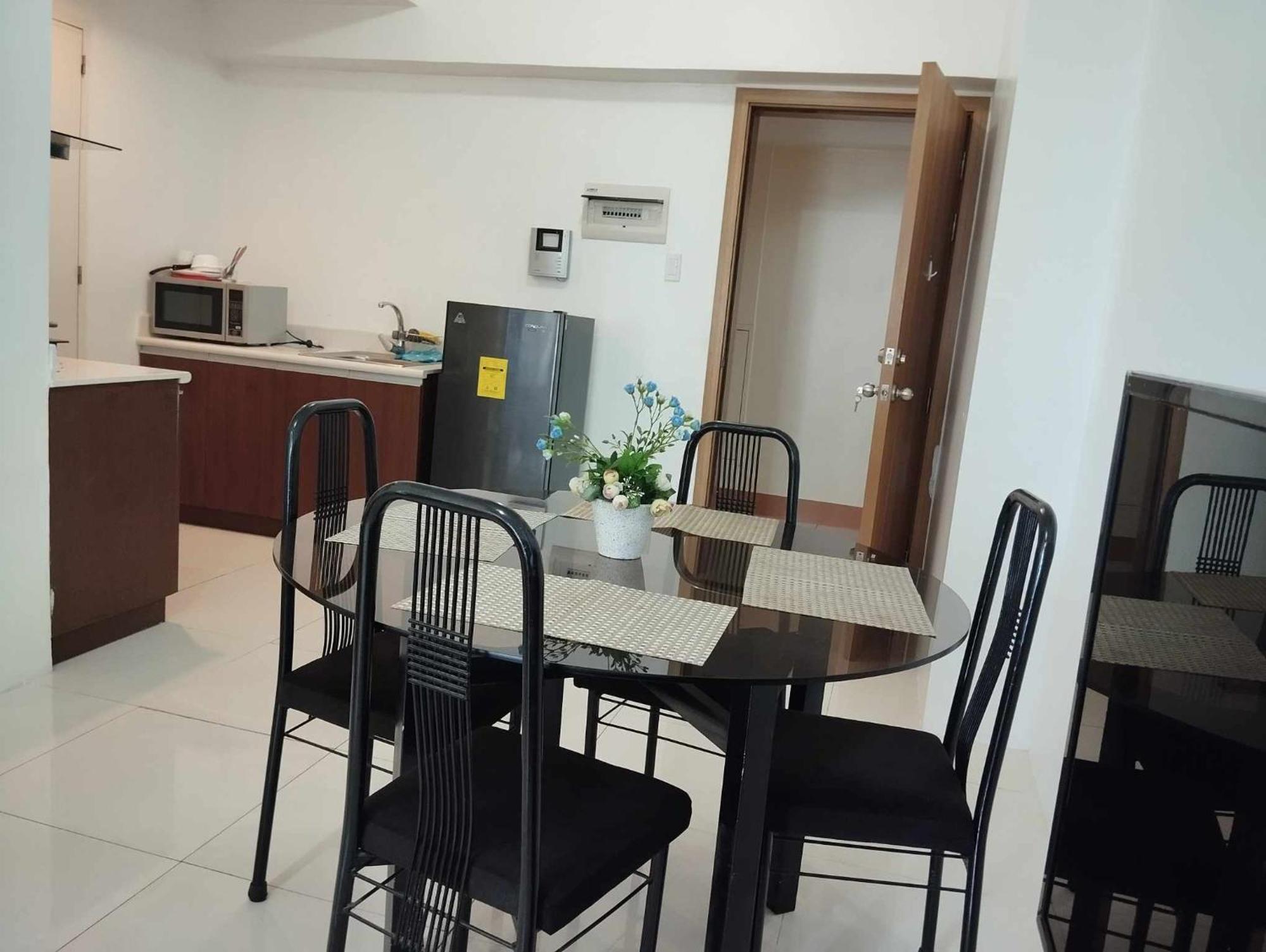Roxas Blvd Stunning Studio Condo Near Us Embassy マニラ市 エクステリア 写真