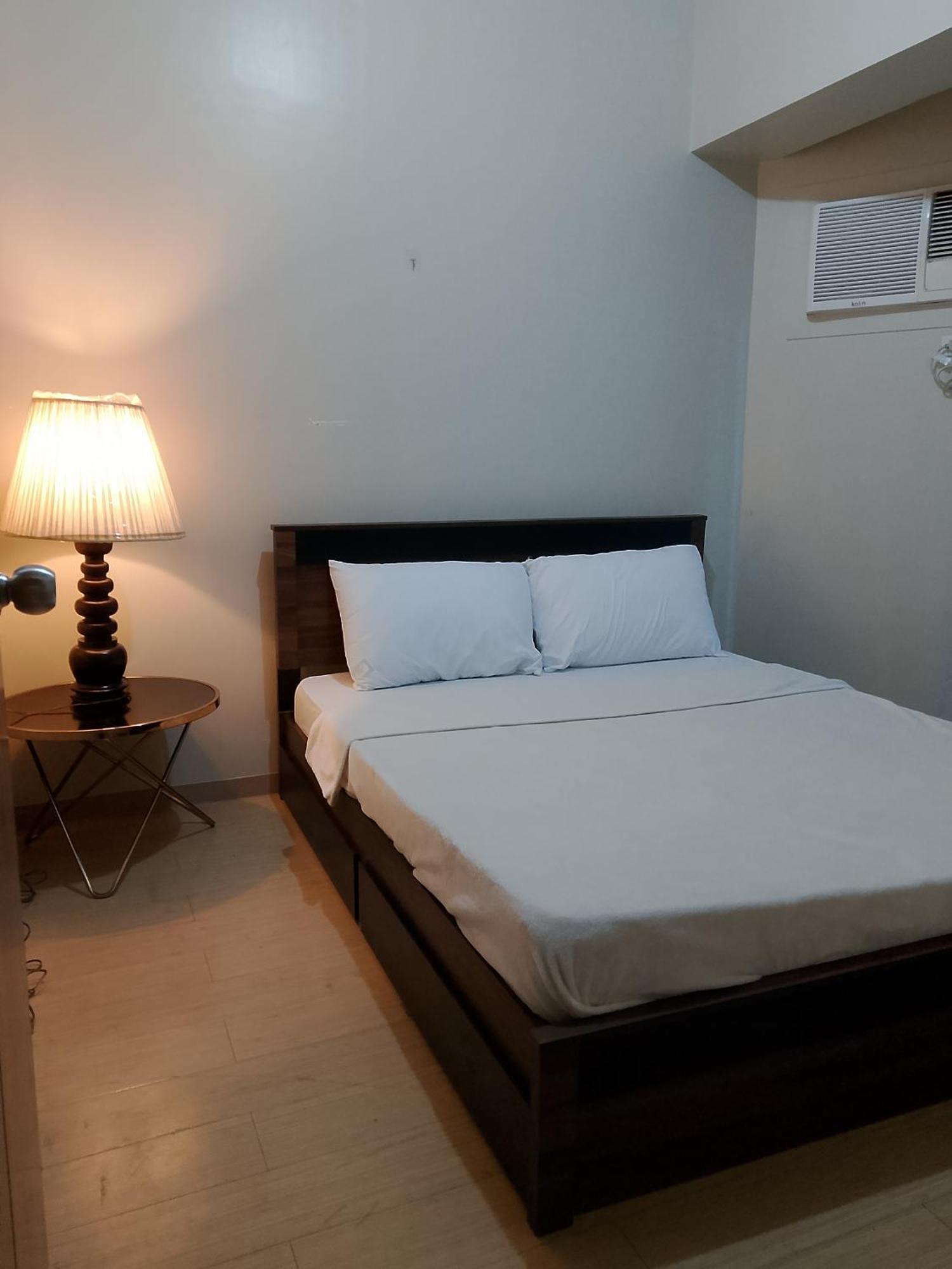 Roxas Blvd Stunning Studio Condo Near Us Embassy マニラ市 エクステリア 写真