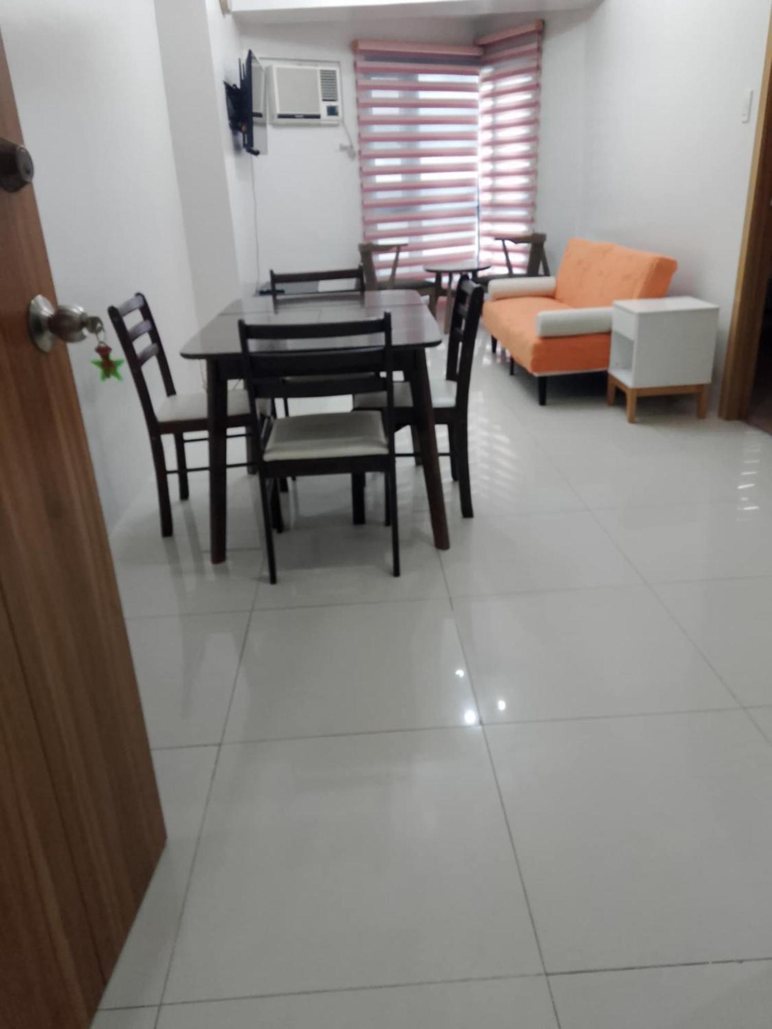 Roxas Blvd Stunning Studio Condo Near Us Embassy マニラ市 エクステリア 写真